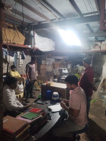 Parking in  Warehouse at Chembur Gaothan, Chembur – for Rent