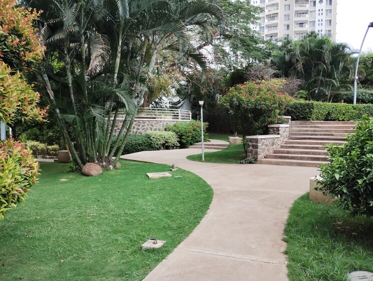 Garden, vascon-forest-county 3 Bedroom 2015 Sq.Ft. Apartment In Kharadi Pune 9349233