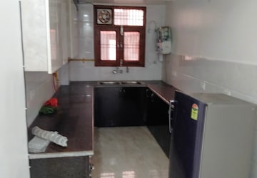 Kitchen in 3 BHK Apartment at Rajendra Nagar Sector 3 – for Rent