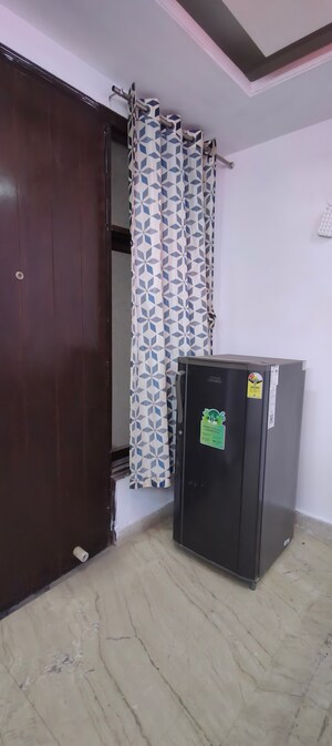 Room in 2 BHK Builder Floor at Chattarpur – for Rent