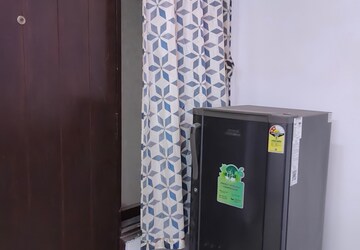 Room in 2 BHK Builder Floor at Chattarpur – for Rent