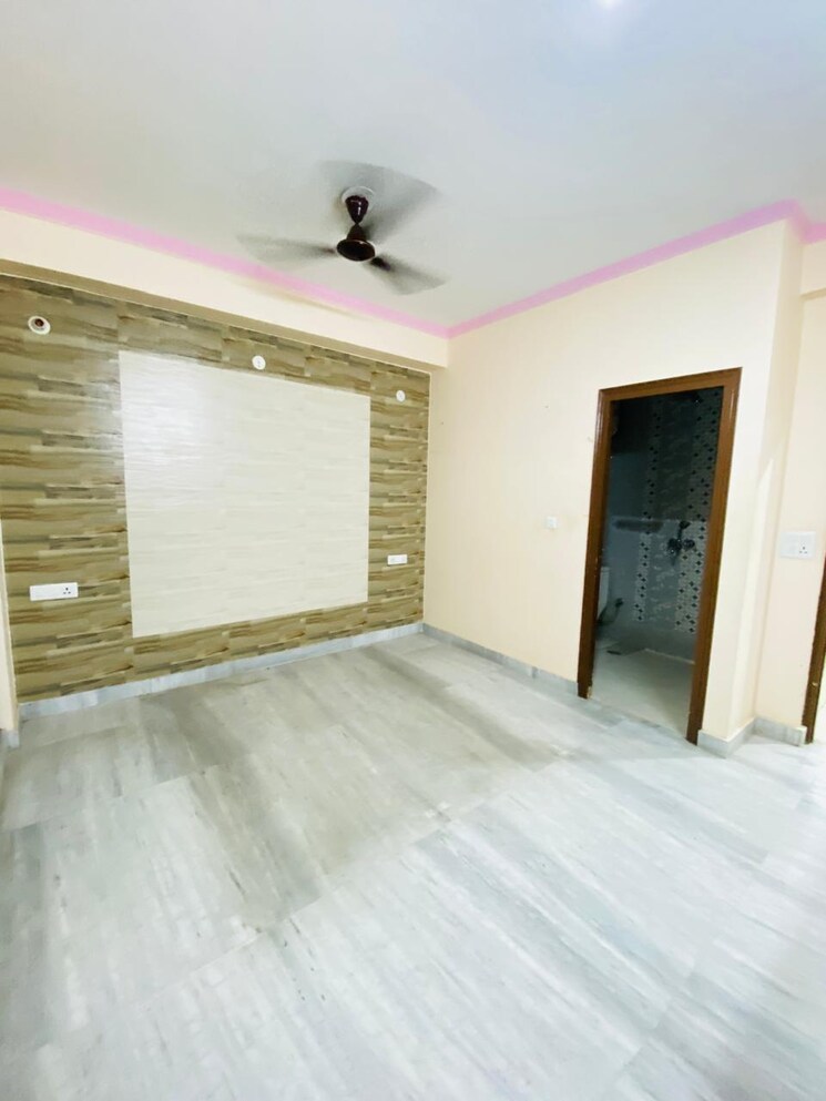 Room, palam-vihar-residents-association 3 Bedroom 1550 Sq.Ft. Builder Floor In Palam Vihar Gurgaon 9349273