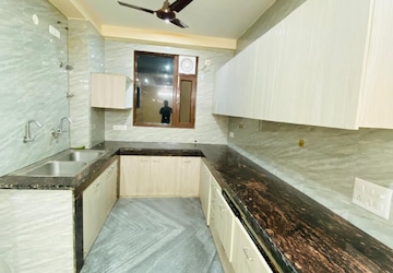 Kitchen in 3 BHK Builder Floor at Palam Vihar Residents Association, Palam Vihar – for Rent