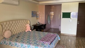 Bedroom in 4 BHK Builder Floor at Palam Vihar Residents Association, Palam Vihar – for Rent