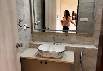 Bathroom in 4 BHK Apartment at Adani Ten BKC, Bandra East – for Rent