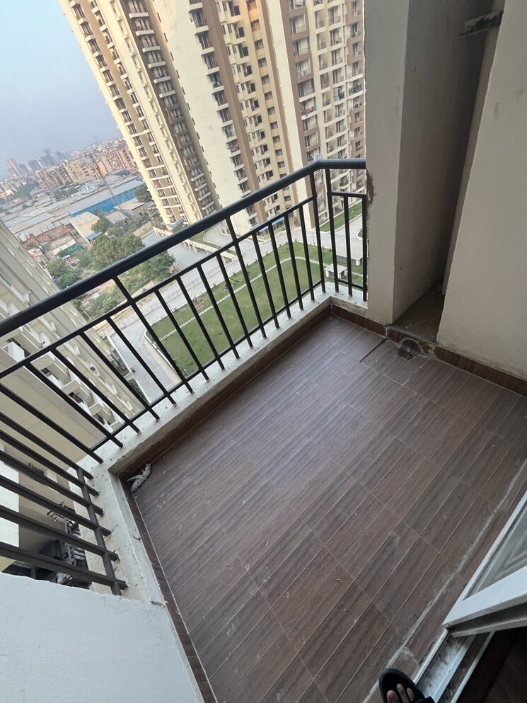 Balcony, amrapali-golf-homes 2 Bedroom 835 Sq.Ft. Apartment In Haibatpur Greater Noida 9349300