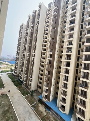 2 BHK Apartment – Exterior View View at Amrapali Golf Homes, Haibatpur - for Rent