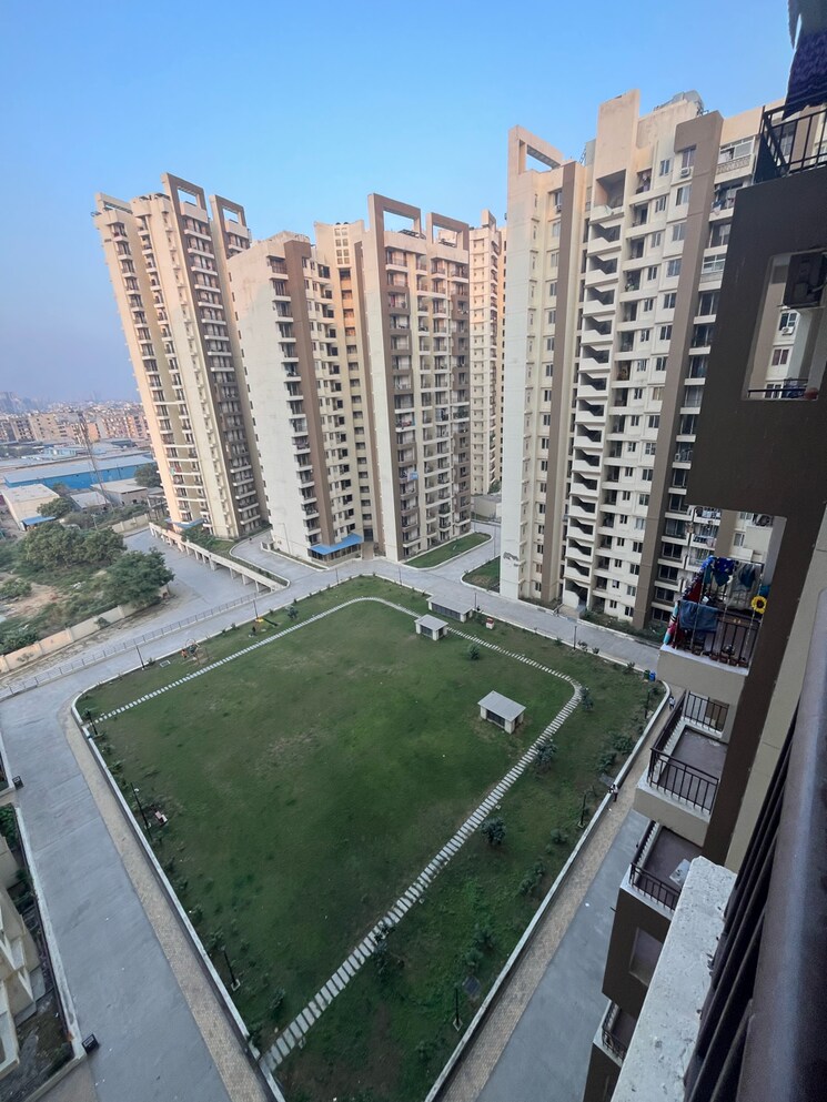 Exterior View, amrapali-golf-homes 2 Bedroom 835 Sq.Ft. Apartment In Haibatpur Greater Noida 9349300
