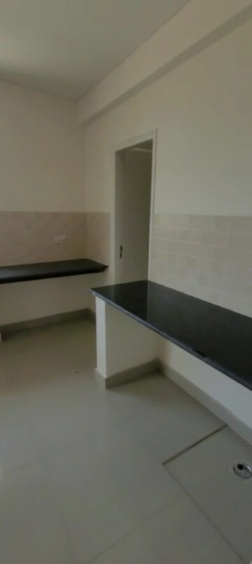 Room in 3.5 BHK Apartment at Imperia Esfera, Sector 37c – for Sale