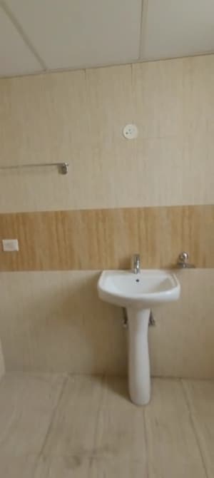 Bathroom in 3.5 BHK Apartment at Imperia Esfera, Sector 37c – for Sale