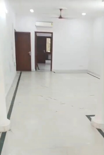 3 BHK Builder Floor For Rent in Kalkaji