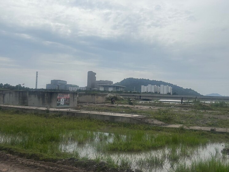 undefined, mangalagiri Commercial Showroom 475 Sq.Yd. In Mangalagiri Vijayawada 9349325