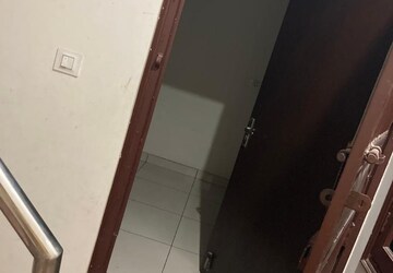 Furnished Amenities in 3 BHK Builder Floor at Palam Colony – for Rent