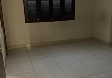 Bathroom in 3 BHK Builder Floor at Palam Colony – for Rent