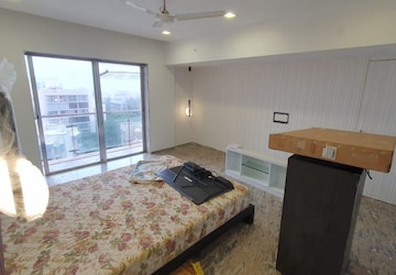 Bedroom in 3 BHK Apartment at Kohinoor Oceana, Shivaji Park – for Sale