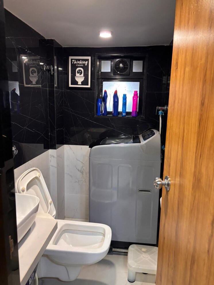 Bathroom, powai-vihar 1.5 Bedroom 590 Sq.Ft. Apartment In Powai Mumbai 9349371