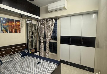 Kitchen in 1.5 BHK Apartment at Lodha Amara, Kolshet Road – for Sale