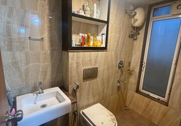 Living Room in 1.5 BHK Apartment at Lodha Amara, Kolshet Road – for Sale