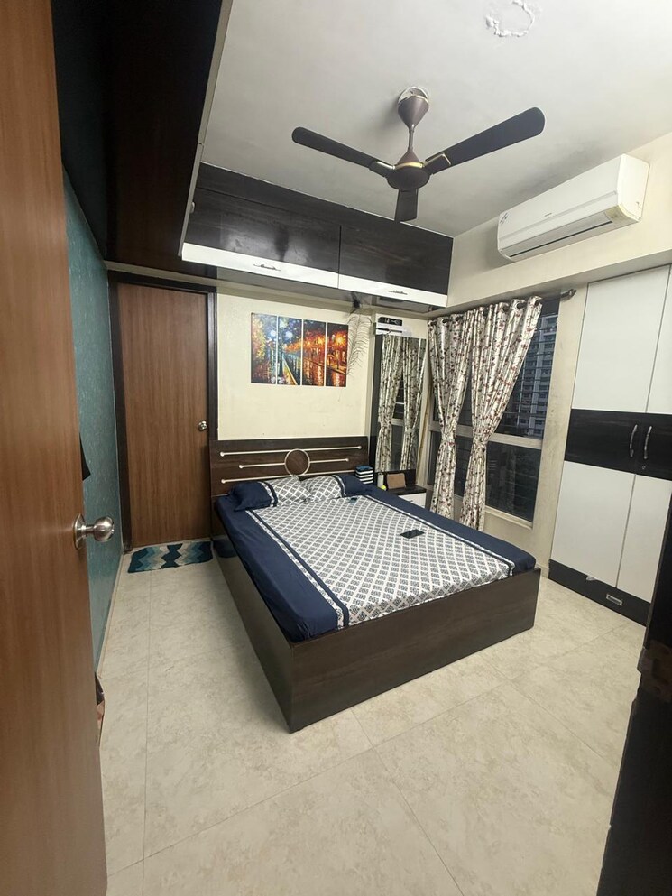 Bedroom, lodha-amara 1.5 Bedroom 585 Sq.Ft. Apartment In Kolshet Road Thane 9349383