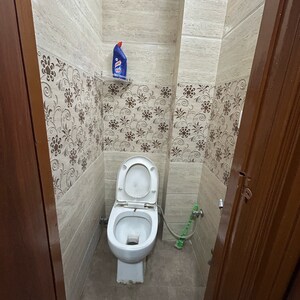 Bathroom in 1.5 BHK Builder Floor at Kotla Mubarakpur – for Rent