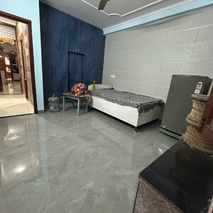 Living Room in 1.5 BHK Builder Floor at Kotla Mubarakpur – for Rent