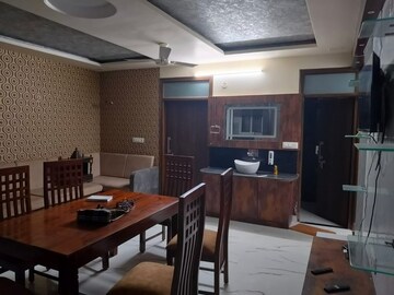 Living Room in 4 BHK Apartment at Mansarovar – for Rent
