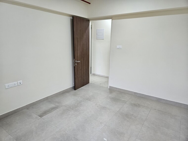 Room, bhimjyani-verraton 3.5 Bedroom 1350 Sq.Ft. Apartment In Manpada Thane 9349415