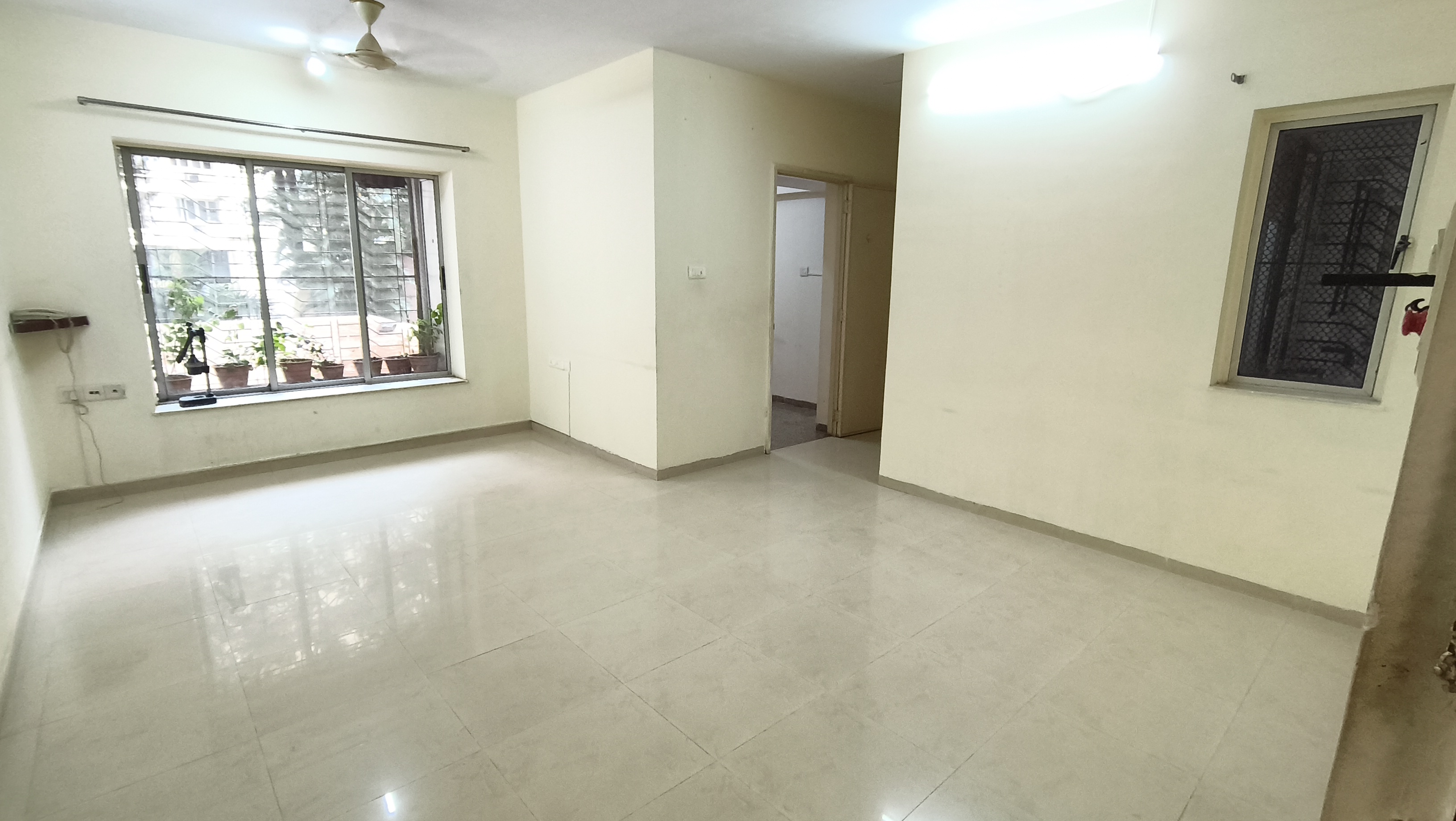 1 BHK 450 Sq.Ft. Apartment in Siddhanchal CHS