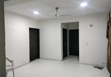 2 BHK Apartment For Rent in Ostwal Avenue, Mira Road