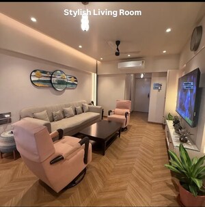 Team Area in 2 BHK Apartment at Silver Arch Apartments, Andheri West – for Sale