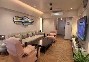 Team Area in 2 BHK Apartment at D Kapoor Silver Arch, Andheri West – for Sale
