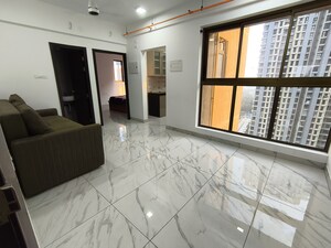 1 BHK Apartment For Rent in Raymond Ten X Habitat, Pokhran Road No Two