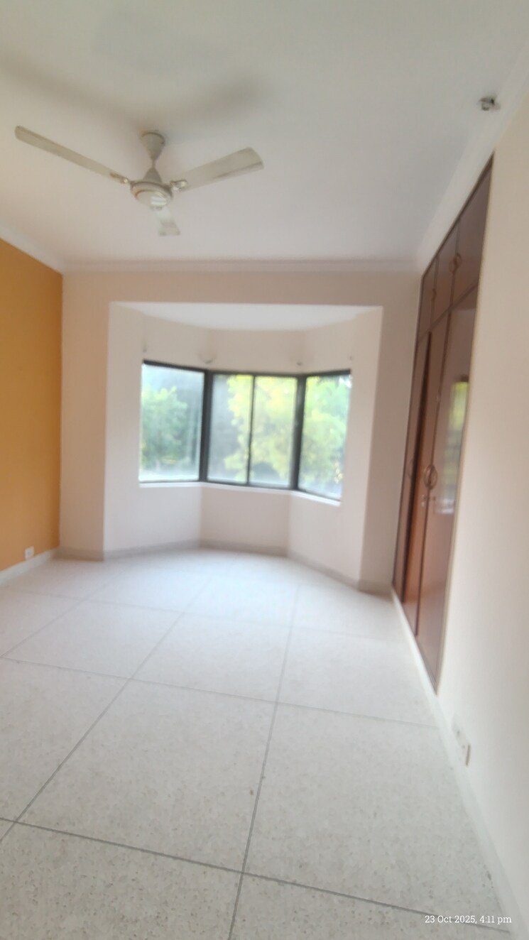 undefined, unitech-palms 3 Bedroom 1500 Sq.Ft. Apartment In South City 1 Gurgaon 9349453