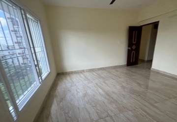 Room in 3 BHK Apartment at SV Towers Koramangala, Koramangala – for Rent