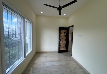 Room in 3 BHK Apartment at SV Towers Koramangala, Koramangala – for Rent