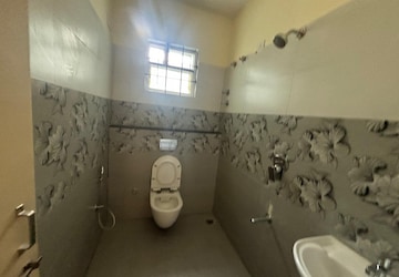 Bathroom in 3 BHK Apartment at SV Towers Koramangala, Koramangala – for Rent