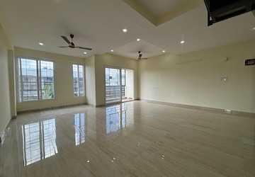 Room in 3 BHK Apartment at SV Towers Koramangala, Koramangala – for Rent