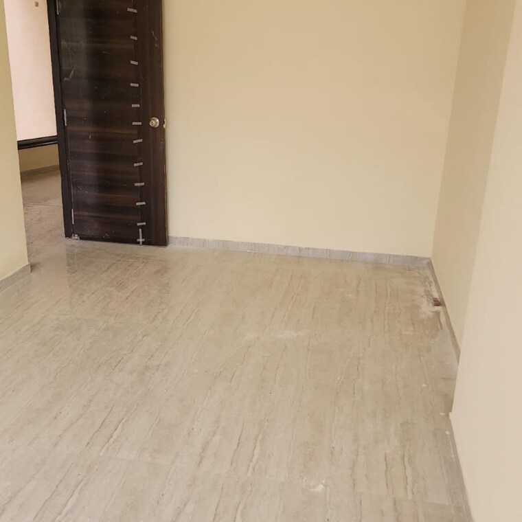 Room, krishna-kalina-market 2 Bedroom 650 Sq.Ft. Apartment In Vidya Nagari Mumbai 9349460