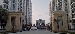 3.5 BHK + Servant Room Apartment For Sale in Omaxe Waterscapes