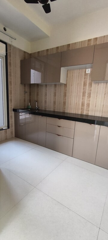 Kitchen in 2 BHK Apartment at Sheth Athena, Laxmi Nagar – for Rent
