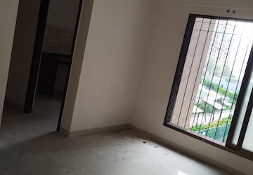 Room in 1 BHK Apartment at Dosti Planet North Onyx, Shilphata – for Rent