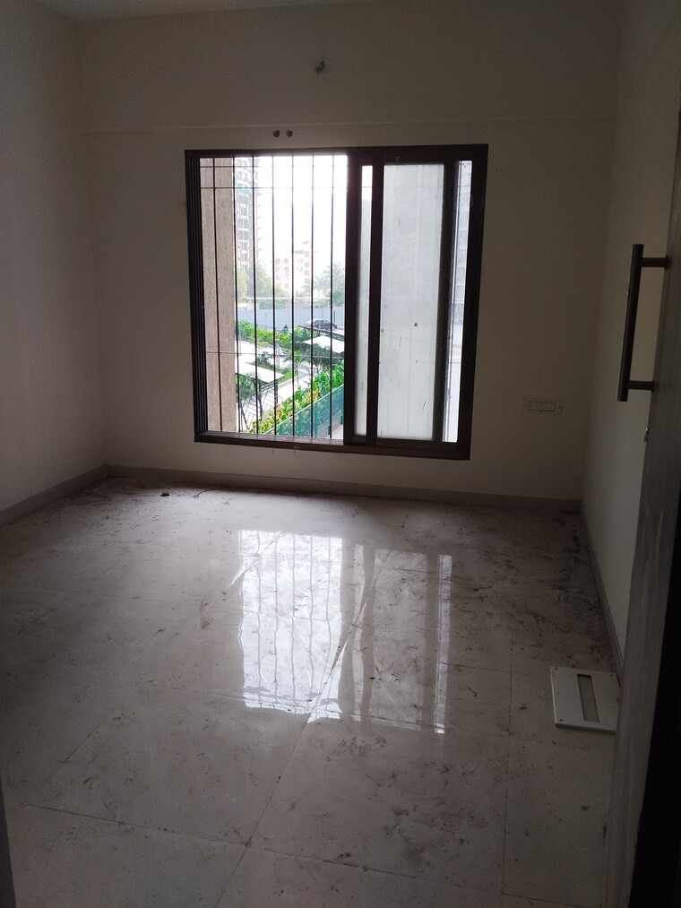 Room, dosti-planet-north-onyx 1 Bedroom 367 Sq.Ft. Apartment In Shilphata Thane 9349473