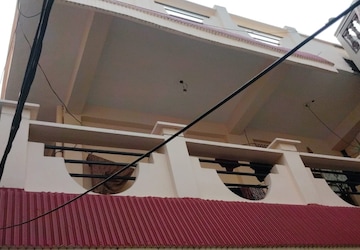 Furnished Amenities in 3 BHK Independent House at Mettuguda – for Sale