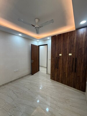 2 BHK Builder Floor For Rent in Chattarpur