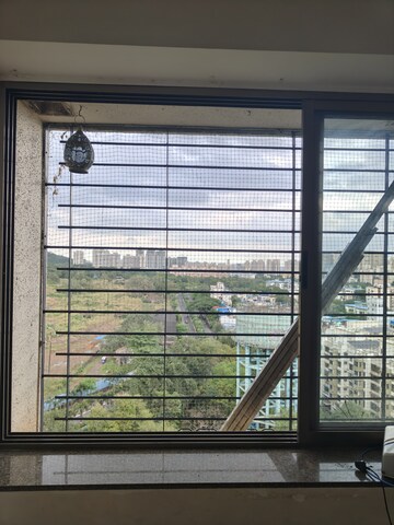 Room in 1 BHK Apartment at Vijay Nagari CHS, Vijay Nagari – for Rent