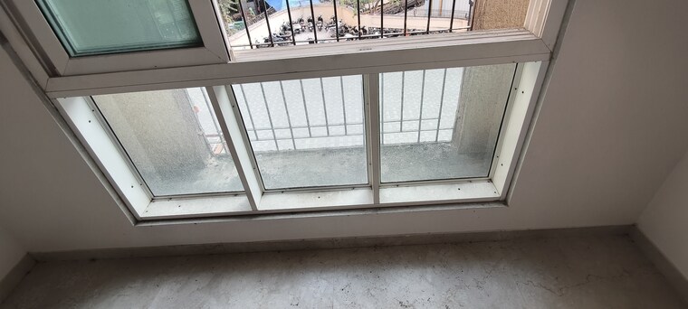 Balcony, dosti-west-county 1.5 Bedroom 650 Sq.Ft. Apartment In Balkum Pada Thane 9349538