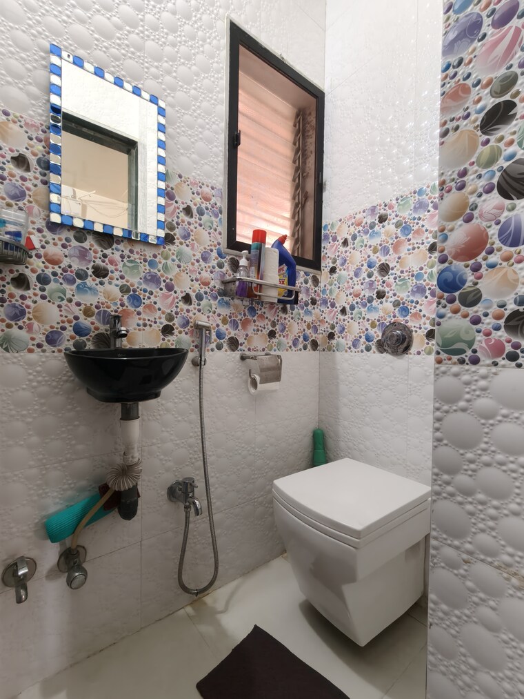 Attached Bathroom, ravi-estate 1 Bedroom 625 Sq.Ft. Apartment In Pokhran Road No One Thane 9349537