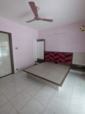 Room in 3 BHK Apartment at Sai Heritage Aundh, Aundh – for Rent