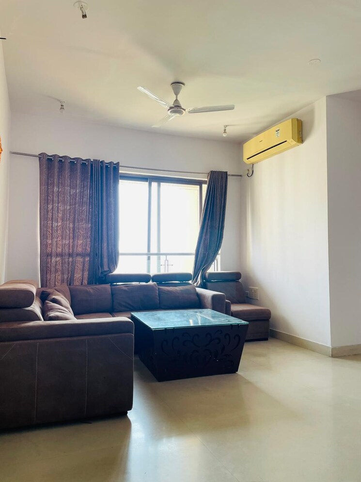 Living Room, lodha-paradise 2 Bedroom 790 Sq.Ft. Apartment In Majiwada Thane 9349543