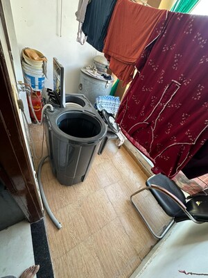 Furnished Amenities in 2 BHK Apartment at Mansarovar – for Rent